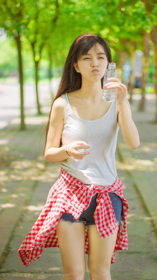 谢菲联争议换人引发战术反弹,谢菲agfm